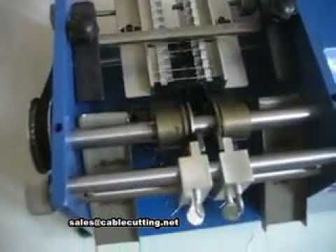 Automatisk kutting, bøying og forming av tape- og løse motstander