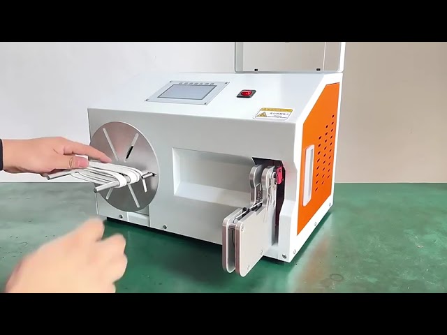 高速自动线束缠绕包胶机 | 电子线触控屏操作