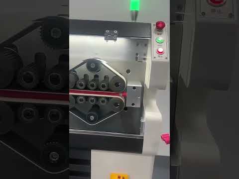 Automatisk avisoleringsmaskin for ledninger B120/B180 – Berøringsskjerm og beltedrevet mate