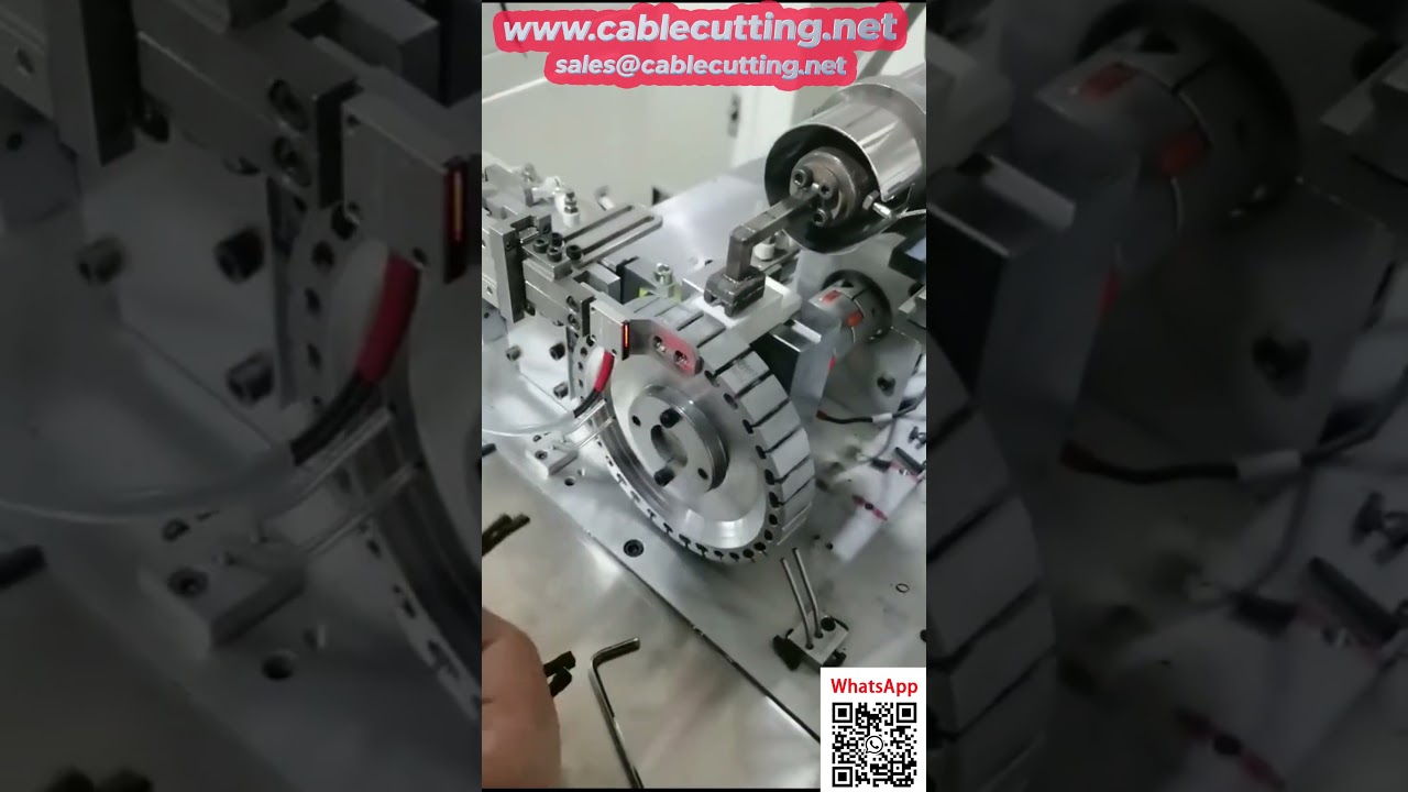 Automatisk krympeslangemater for effektiv ledningsproduksjon