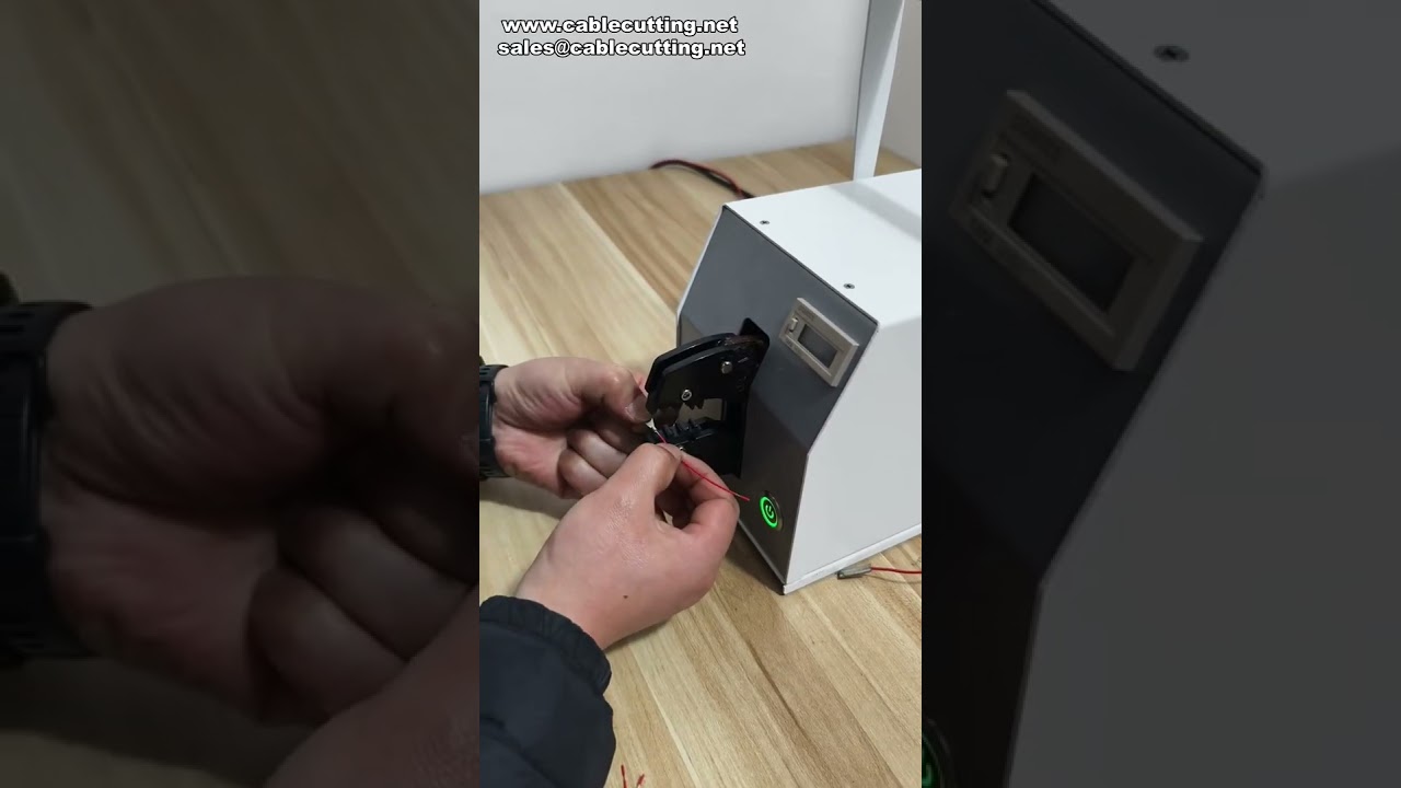 Elektrisk terminalkrimpmaskin for små ledningstverrsnitt 0-14 AWG