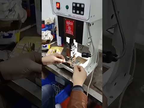 2T Halvautomatisk Terminalkrympemaskin for Isolerte Ledningskabelsko