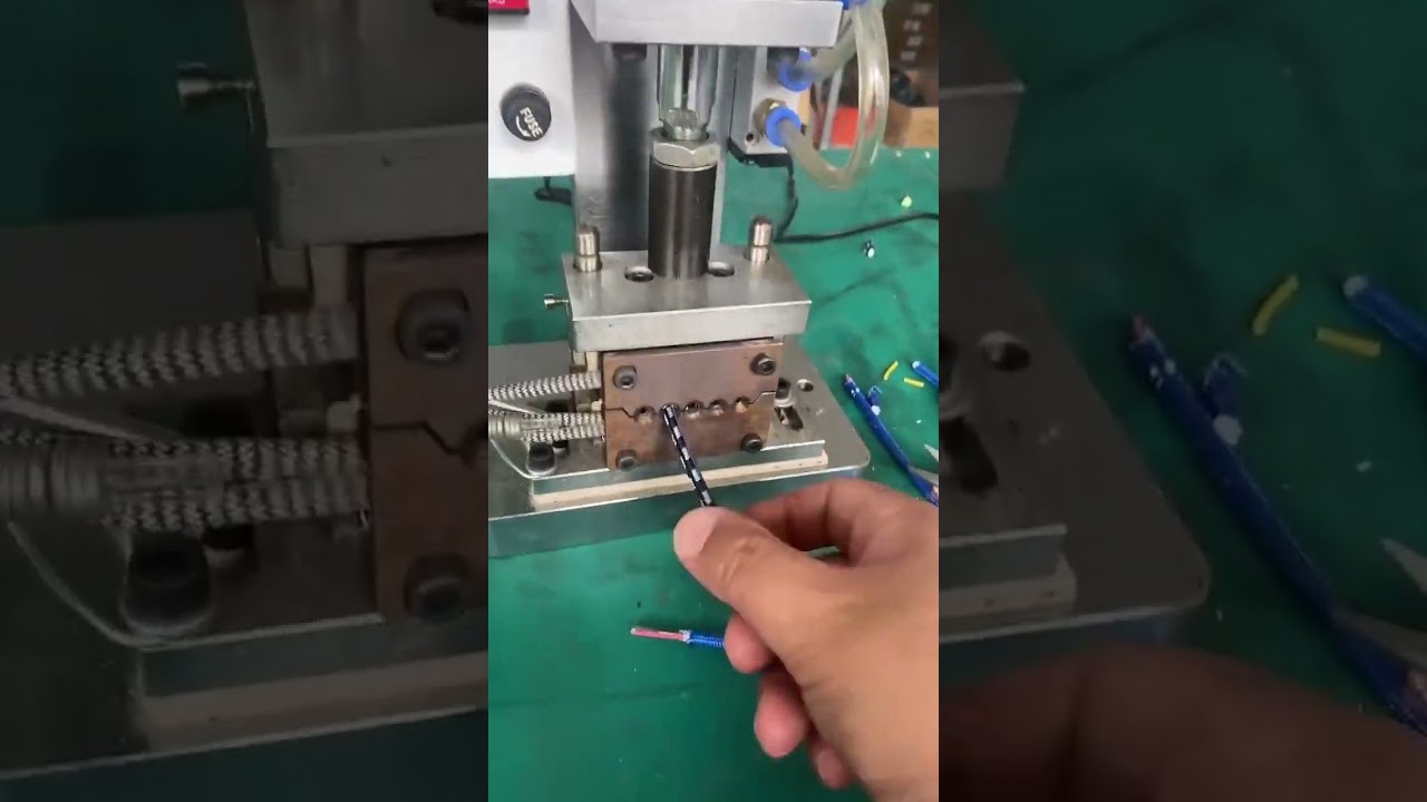 Semi-automatisk termisk avisoleringsmaskin – for alle tråddiametre | #fabrikk #maskin