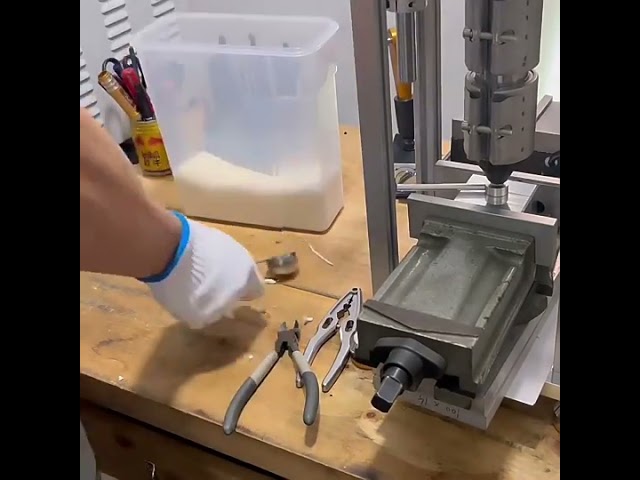 Kompakt desktop sprøytestøpemaskin for smådeler og laboratoriebruk – PE
