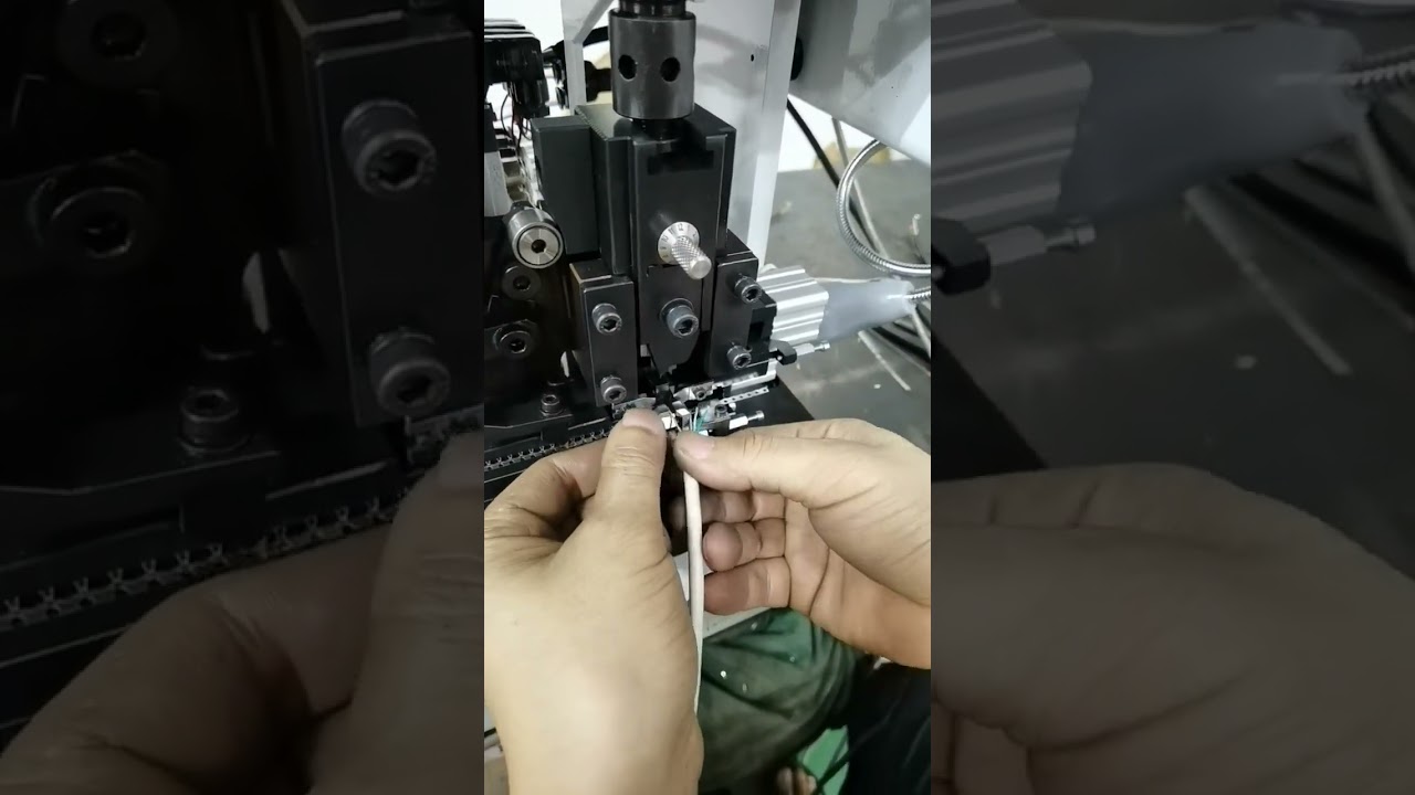 Stripping og krymping i ett – Automatisk kabelmaskin for fabrikk