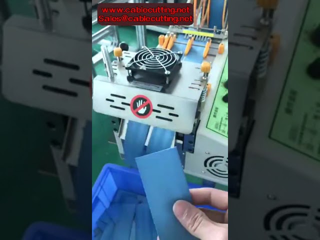 Automatisk kaldknivmaskin for kapping av stoffbelter, tape, borrelås, glidelåser og strikk
